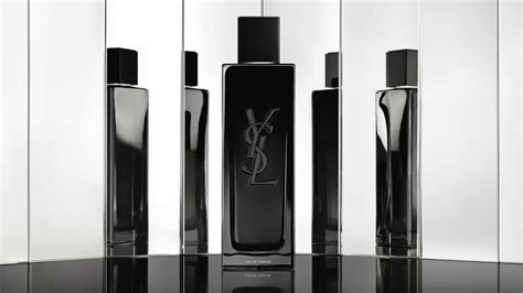 Echantillons Parfum par Yves Saint Laurent .